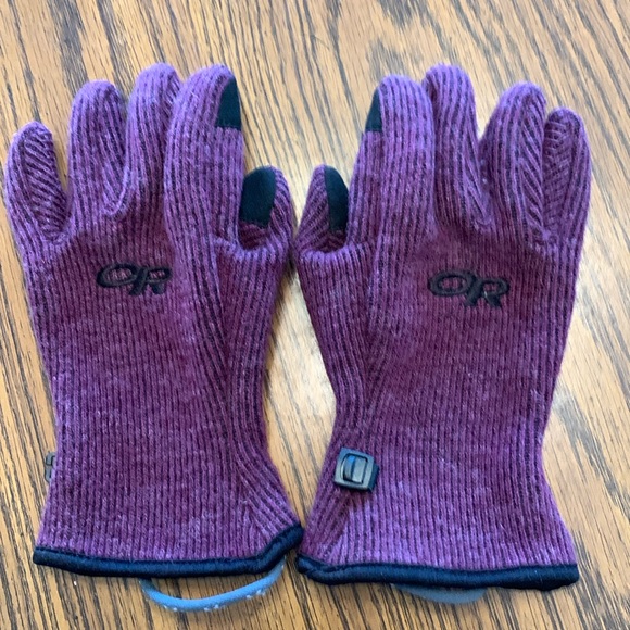 Outdoor Research Other - Outdoor Research Kids' Sensor Gloves, size 6